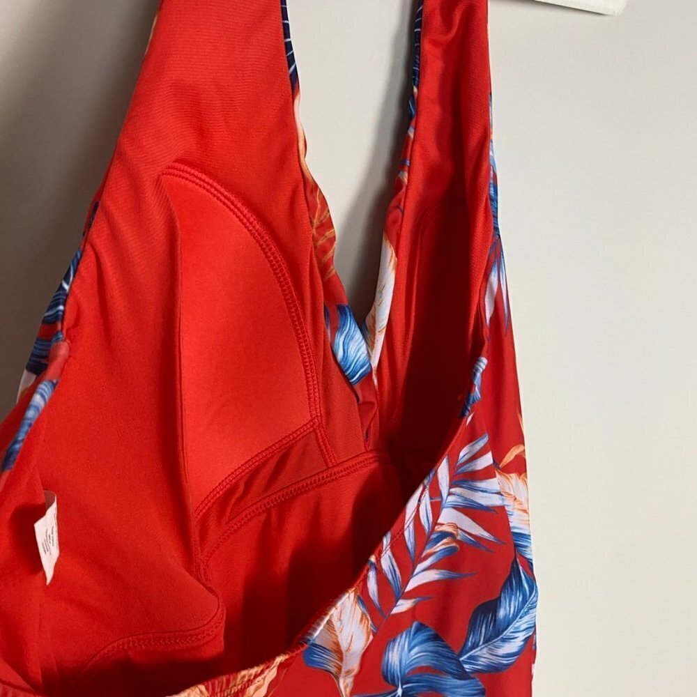 Evri‎ Twist Front Halter One Piece Swimsuit Floral Womens 1X Red Hawaiian - Picture 10 of 10